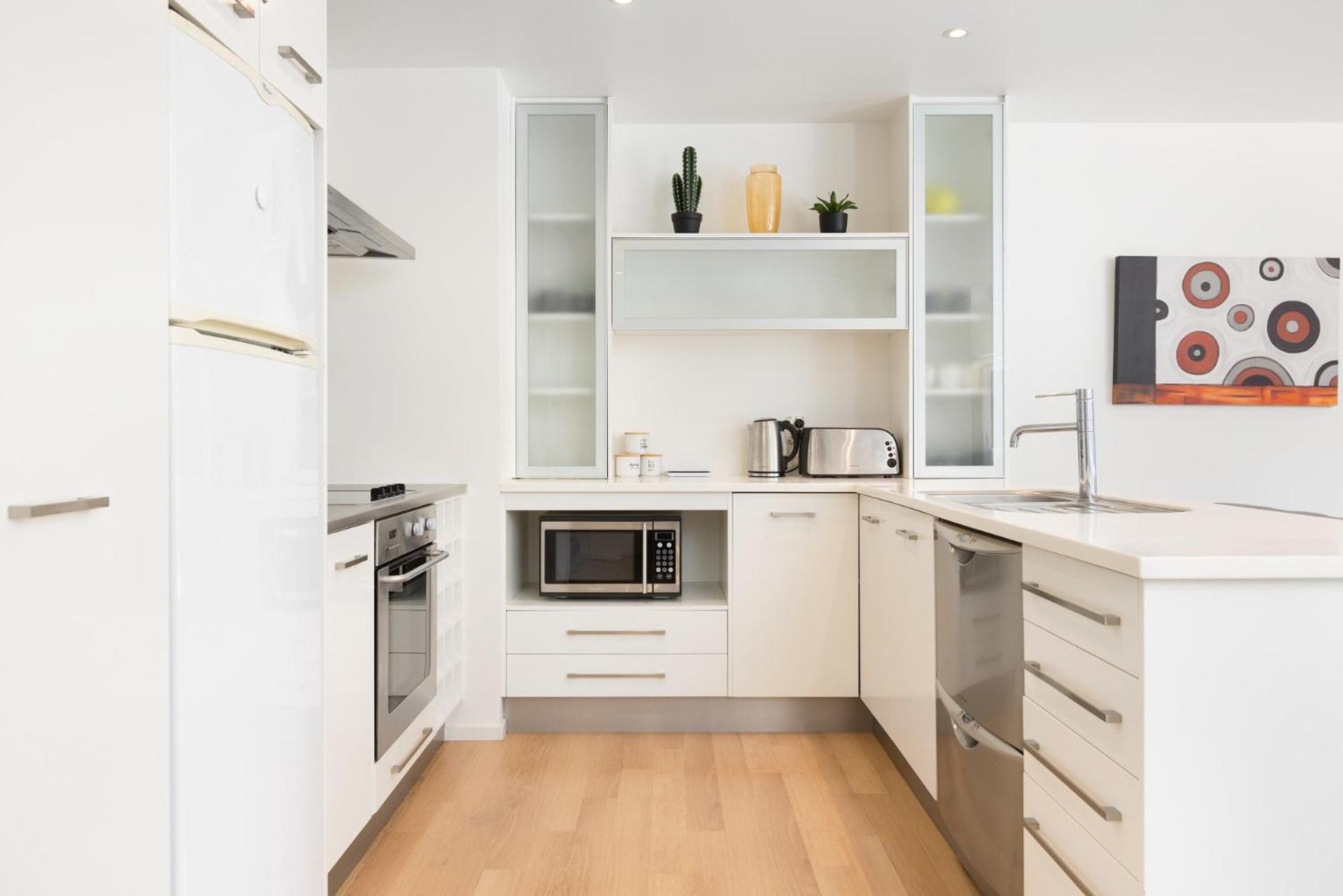 Sunny And Spacious - Moments From The Beach And Downtown Mount Maunganui Εξωτερικό φωτογραφία